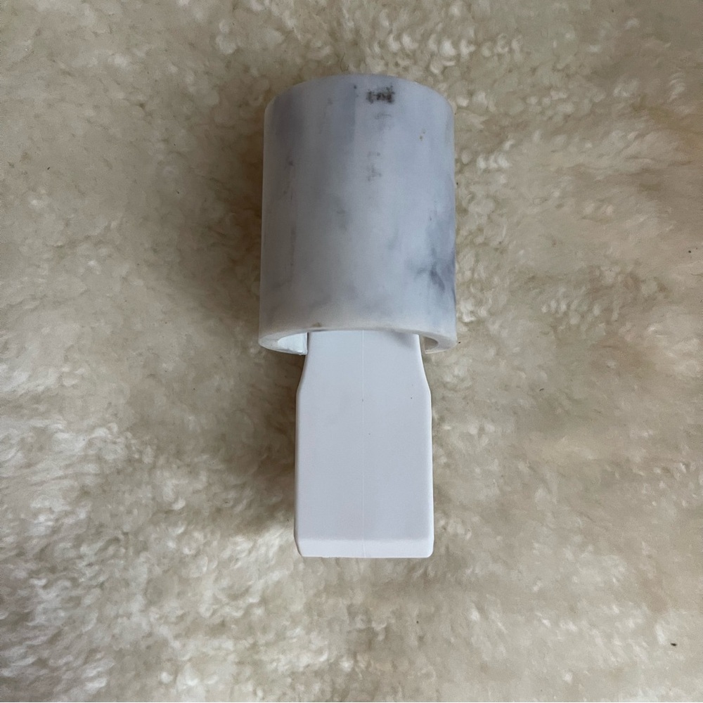 Bath Body Works Marble Wallflower Plug